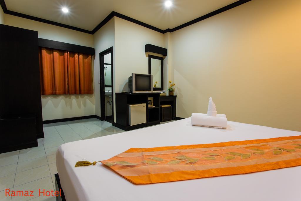 Ramaz Hotel Patong Kültér fotó