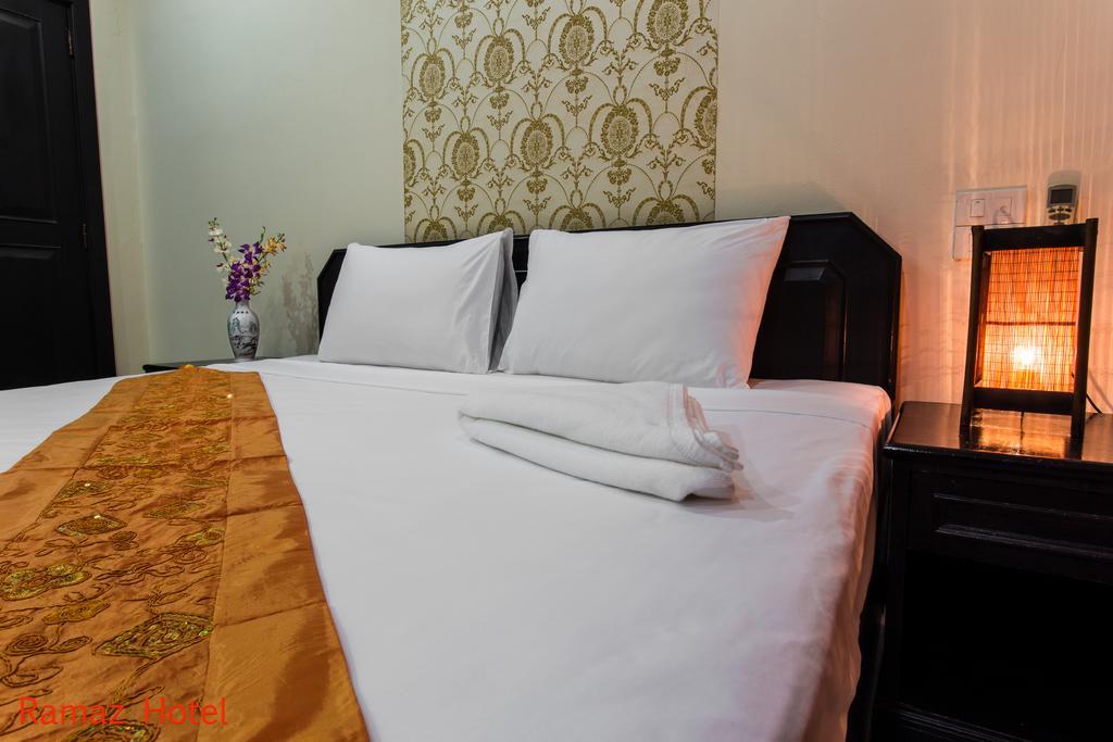 Ramaz Hotel Patong Kültér fotó